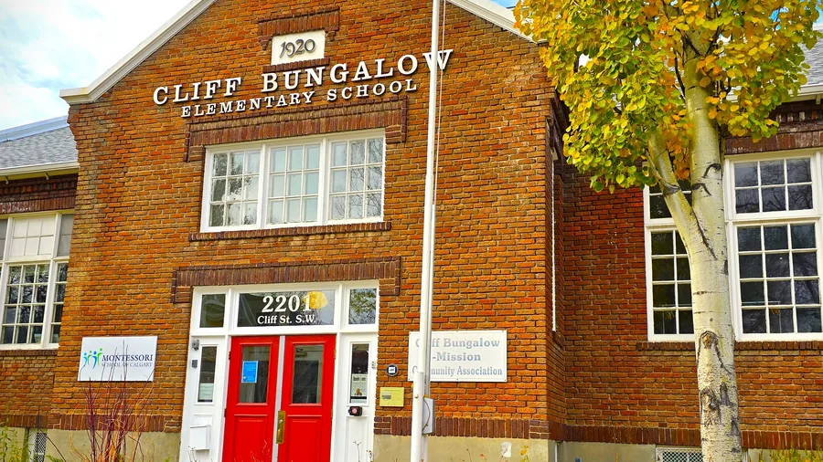 Cliff Bungalow homes for sale — Calgary, Alberta neighbourhood photo
