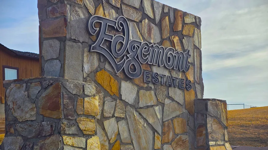 Edgemont homes for sale — Calgary, Alberta neighbourhood photo